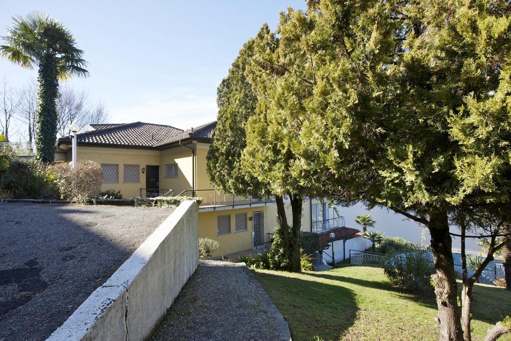 Pino Lago MaggioreCasa Roccia公寓 外观 照片